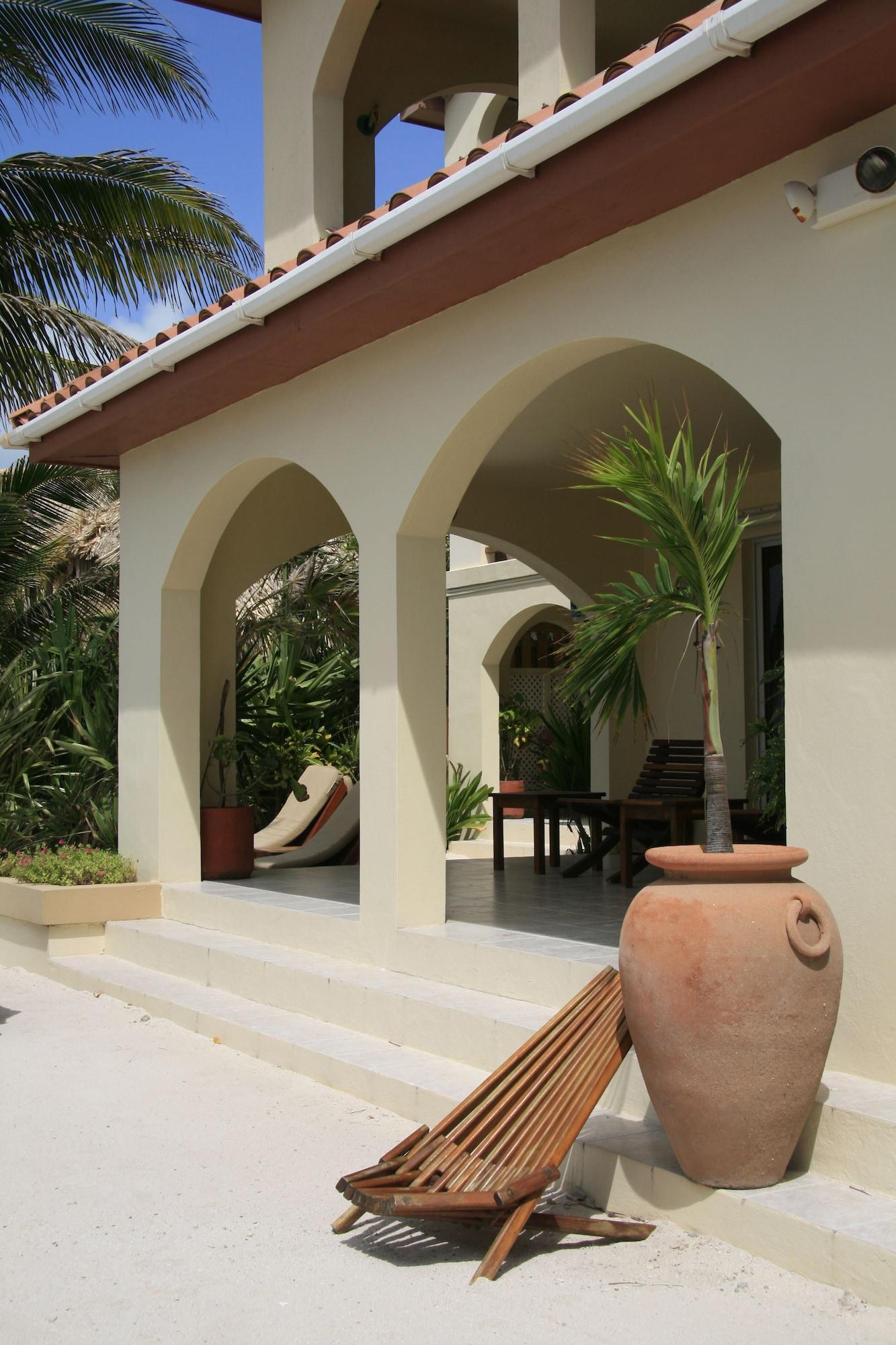 The Palms Oceanfront Suites San Pedro Kültér fotó