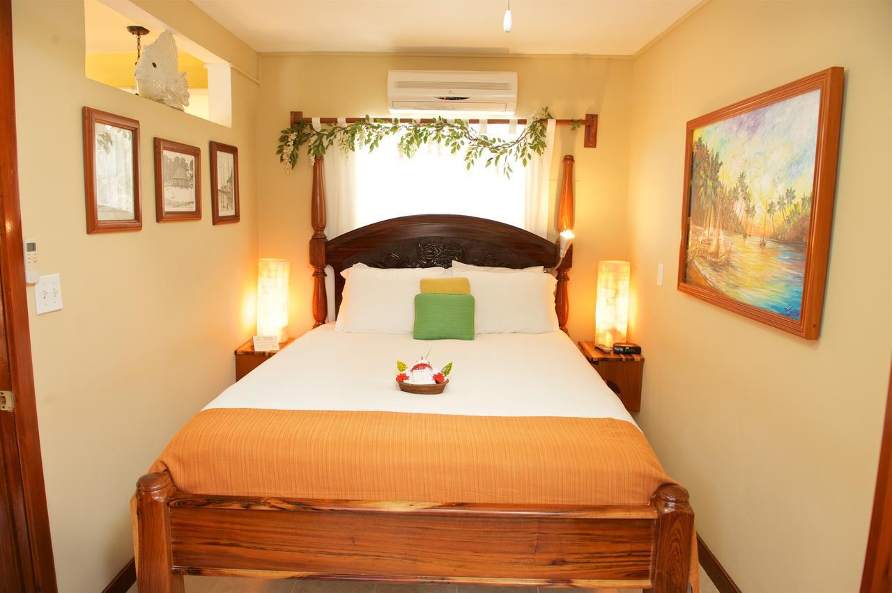 The Palms Oceanfront Suites San Pedro Kültér fotó